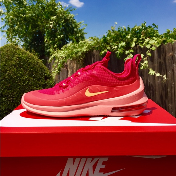 Nike Shoes - NEW Women’s Nike Air Max Axis Shoes Pink/Melon